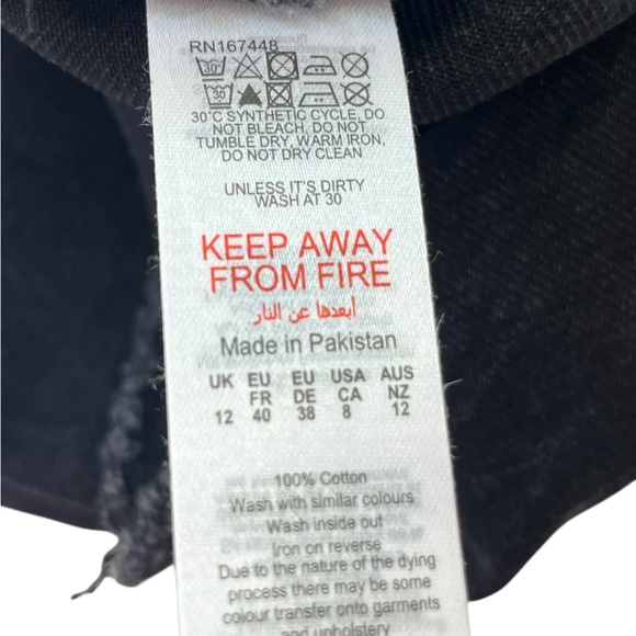 NWT PrettyLittleThing Strapless Black Acid Wash Denim Mini Dress Size 8 - Picture 6 of 9